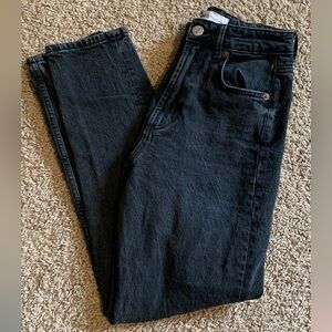 Zara straight leg jeans. Size 2.